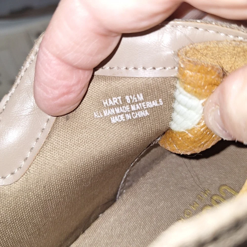 CUSHIONAIRE Hart Tan  Hidden Wedge sneaker Size 8.5 Women's Taupe Fashion Bootie